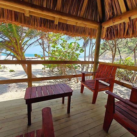 Ecolodge Playa Brava Teyumakke Calabazo  外观 照片