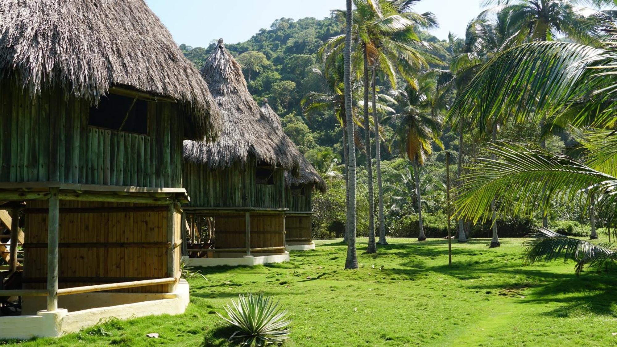 Ecolodge Playa Brava Teyumakke Calabazo  外观 照片