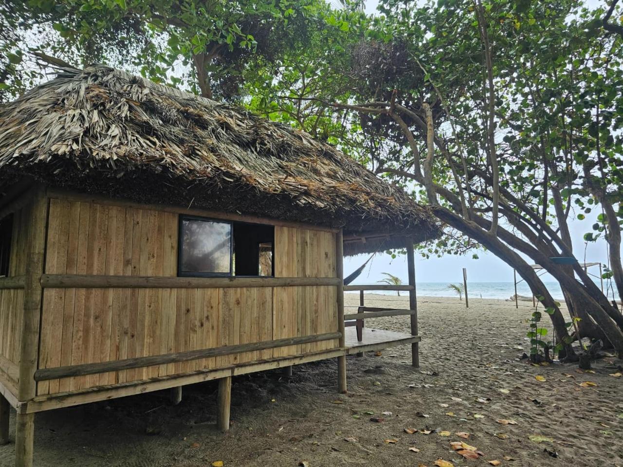 Ecolodge Playa Brava Teyumakke Calabazo  外观 照片