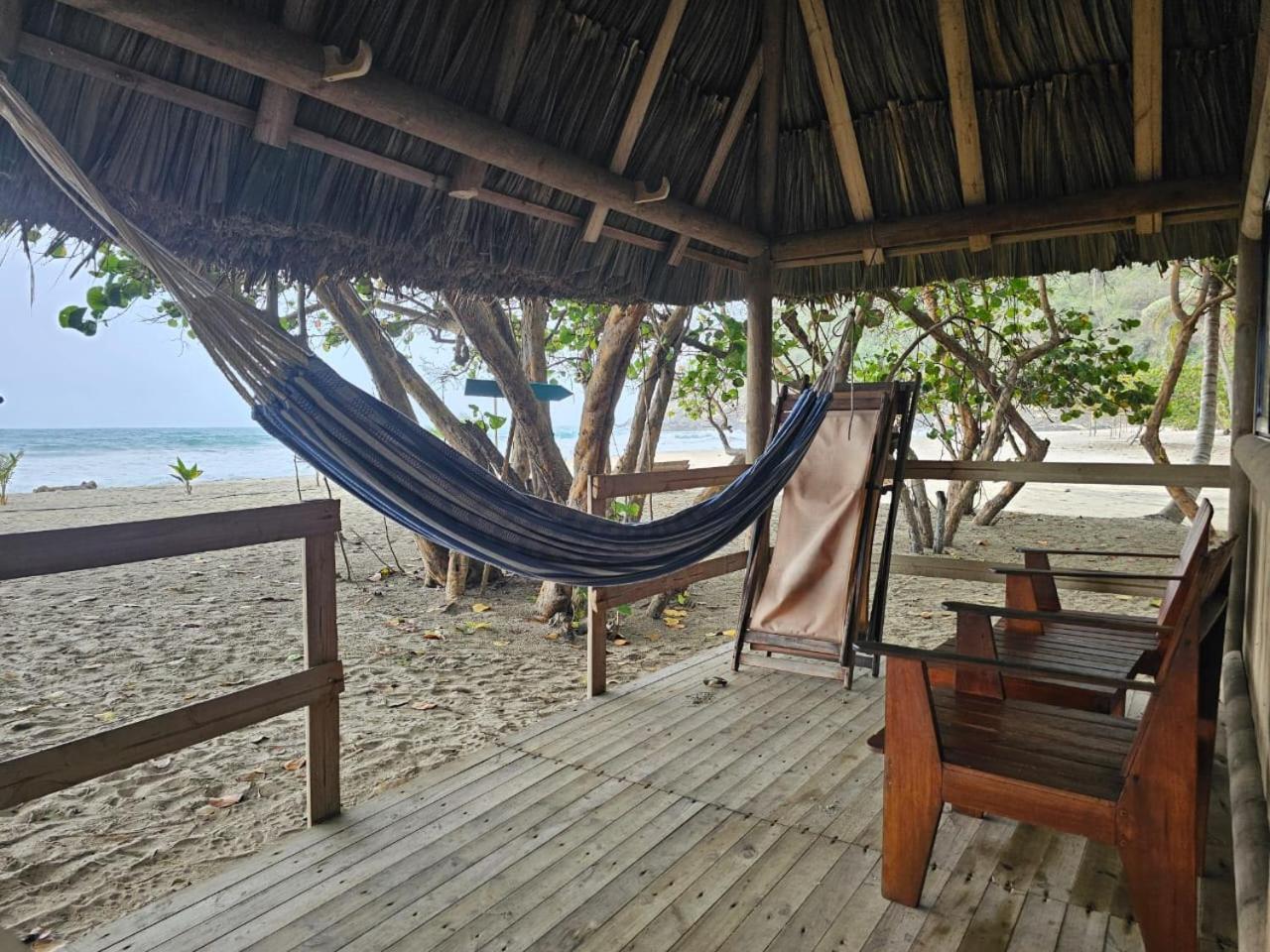Ecolodge Playa Brava Teyumakke Calabazo  外观 照片